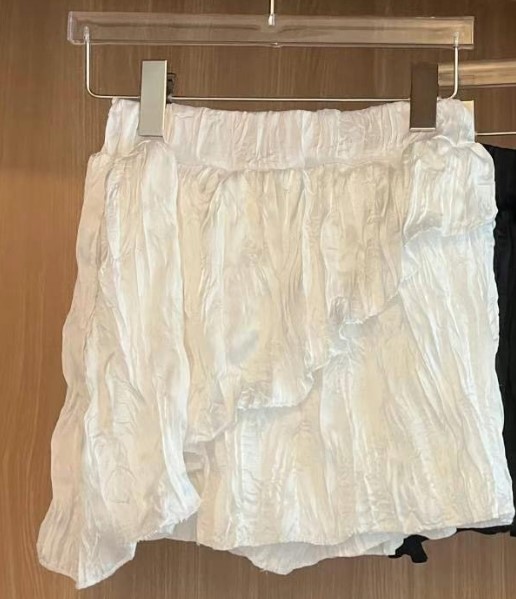 UNA-T東大門㊣直郵女裝新款時尚推薦職業人氣短裙百褶緞面UNA-T短裙
