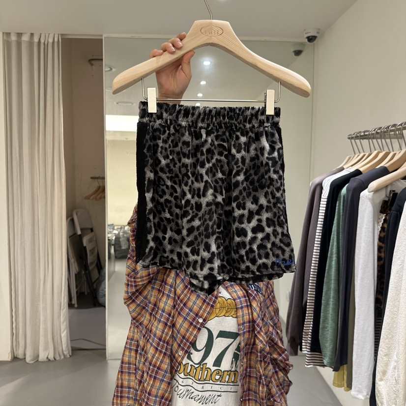 VAULT東大門㊣直郵女裝新品真品熱賣職業人氣25秋夏休閑短褲VAULT短褲