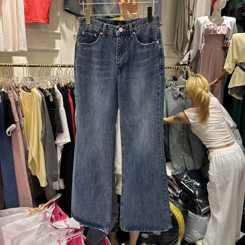 3COLOR東大門㊣實拍女裝新款職業牛仔褲Three color牛仔褲