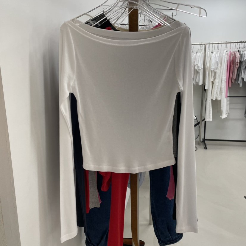 TOPDRESSING東大門㊣直郵女士新款25秋冬職業推薦熱賣長袖T恤TOPDRESSING長袖T恤