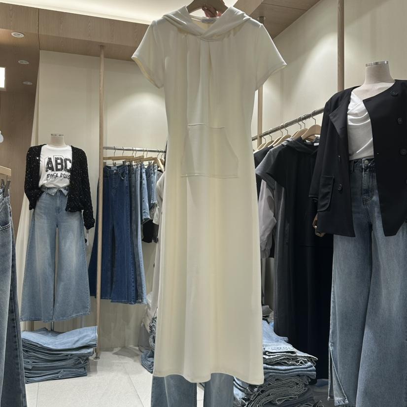 VINTAGE VIBE韓國代購㊣女裝新款25秋冬職業人氣連衣裙連帽VINTAGE VIBE連衣裙