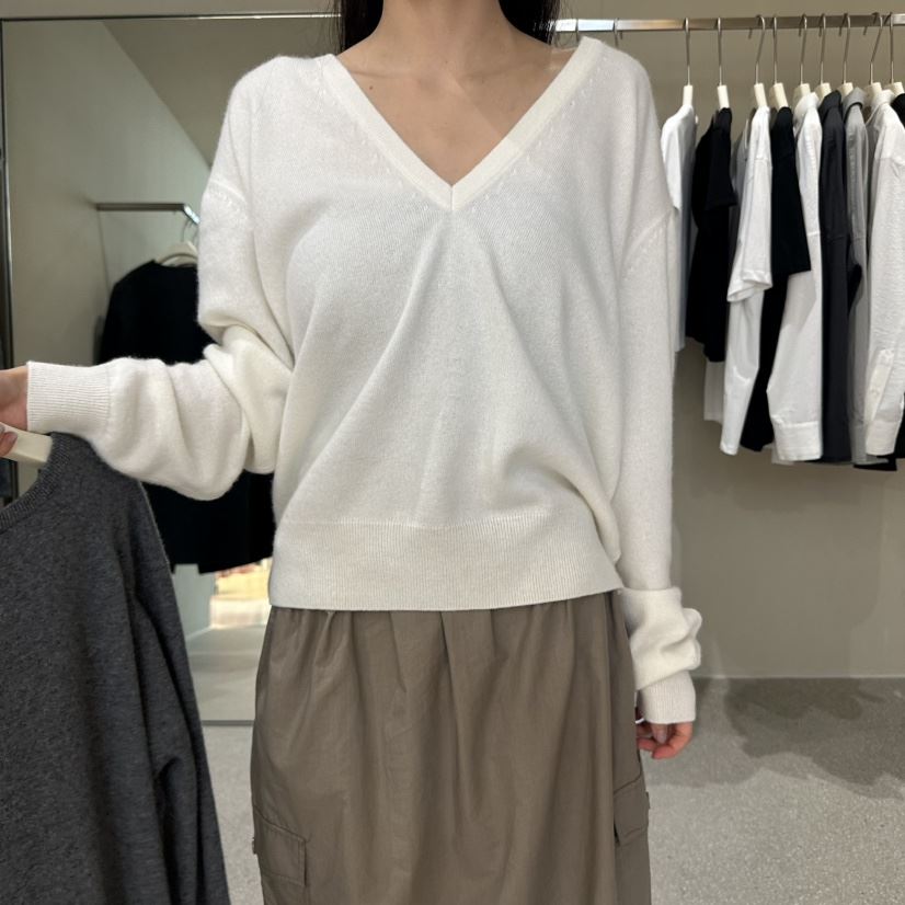 ABLESTUDIO東大門㊣代購女裝新品時尚熱賣真品職業推薦針織衫ABLESTUDIO針織衫