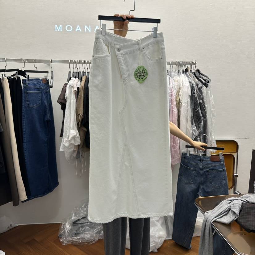 MOANA東大門㊣實拍女裝新款推薦人氣真品時尚職業長裙奶油色MOANA長裙