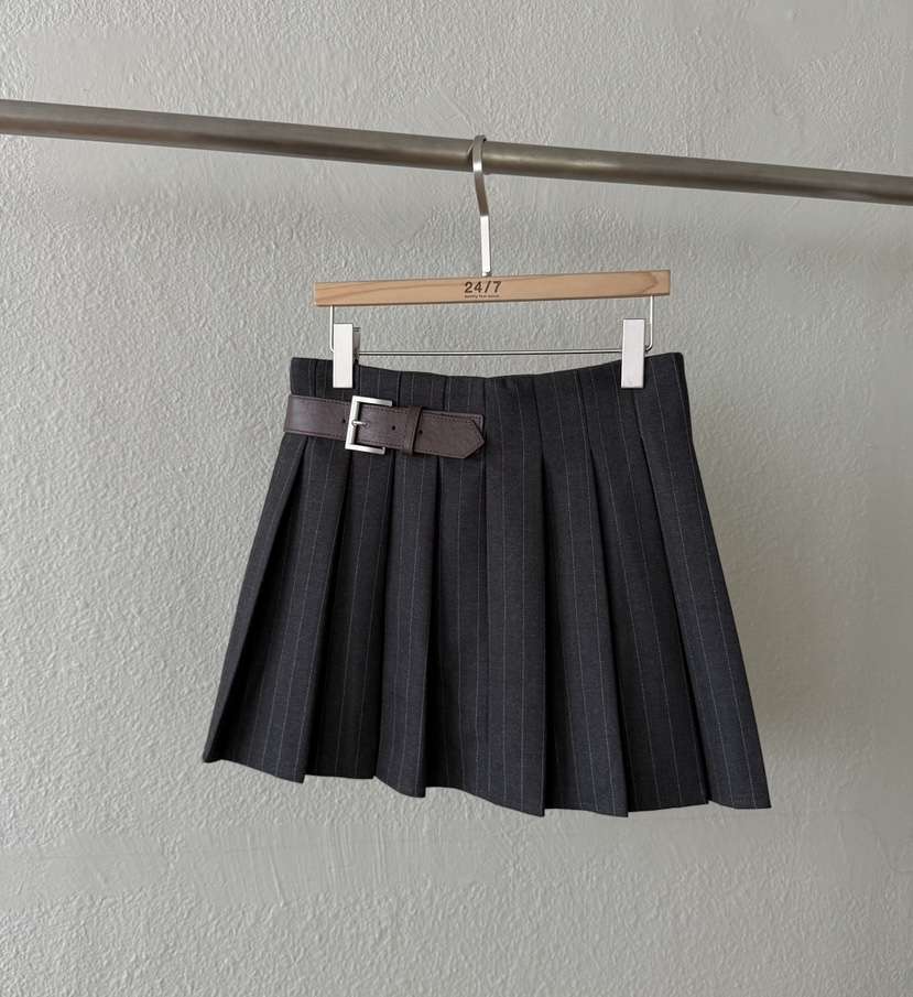 TWENTY FOUR SEVEN24-7東大門㊣直郵女裝新品真品熱賣短裙TEWNTY FOUR SEVEN24-7短裙