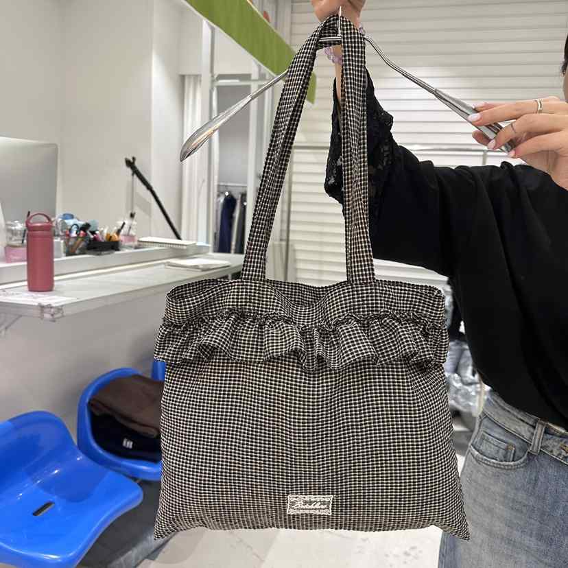 BRICKLANE東大門㊣直郵女士新品25秋冬單肩斜跨包荷葉邊格紋BRICKLANE單肩/斜跨包