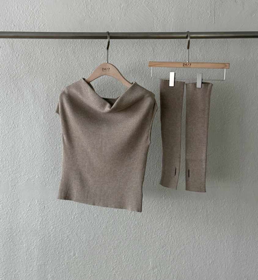 TWENTY FOUR SEVEN24-7東大門㊣代購女裝新品真品熱賣套裝TEWNTY FOUR SEVEN24-7套裝