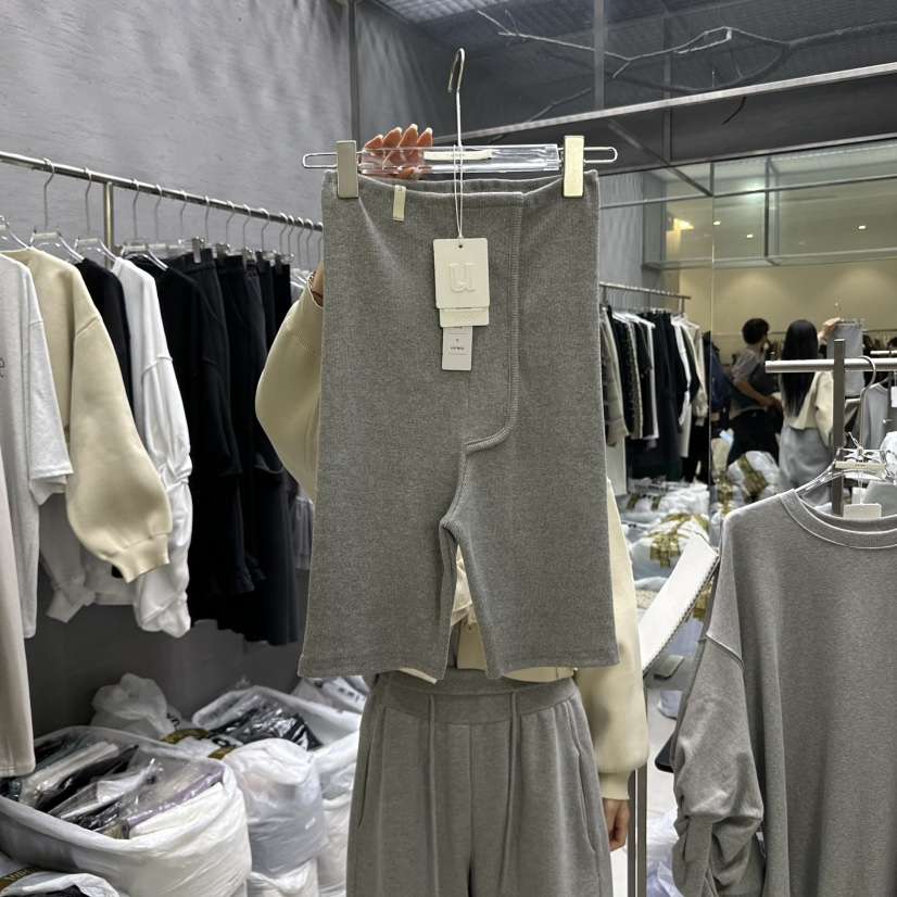 UOOV東大門㊣代購女裝新款職業真品人氣25秋冬打底褲鯊魚褲UOOV打底褲/鯊魚褲