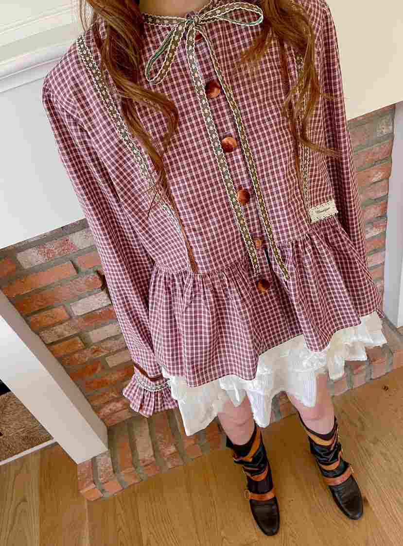 BOUTIQUE-L韓國代購㊣女裝新品25秋冬時尚職業推薦襯衫蕾絲衫BOUTIQUE-L襯衫/蕾絲衫