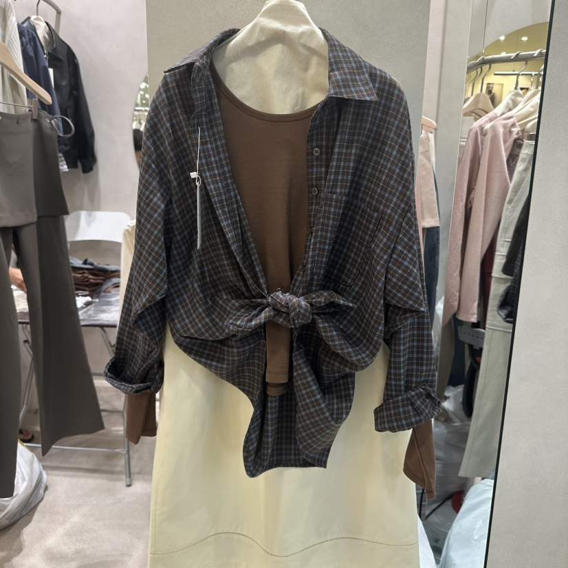 WHO IS SHE韓國代購㊣女士新品休閑襯衫蕾絲衫不含內搭格紋WHO IS SHE襯衫/蕾絲衫