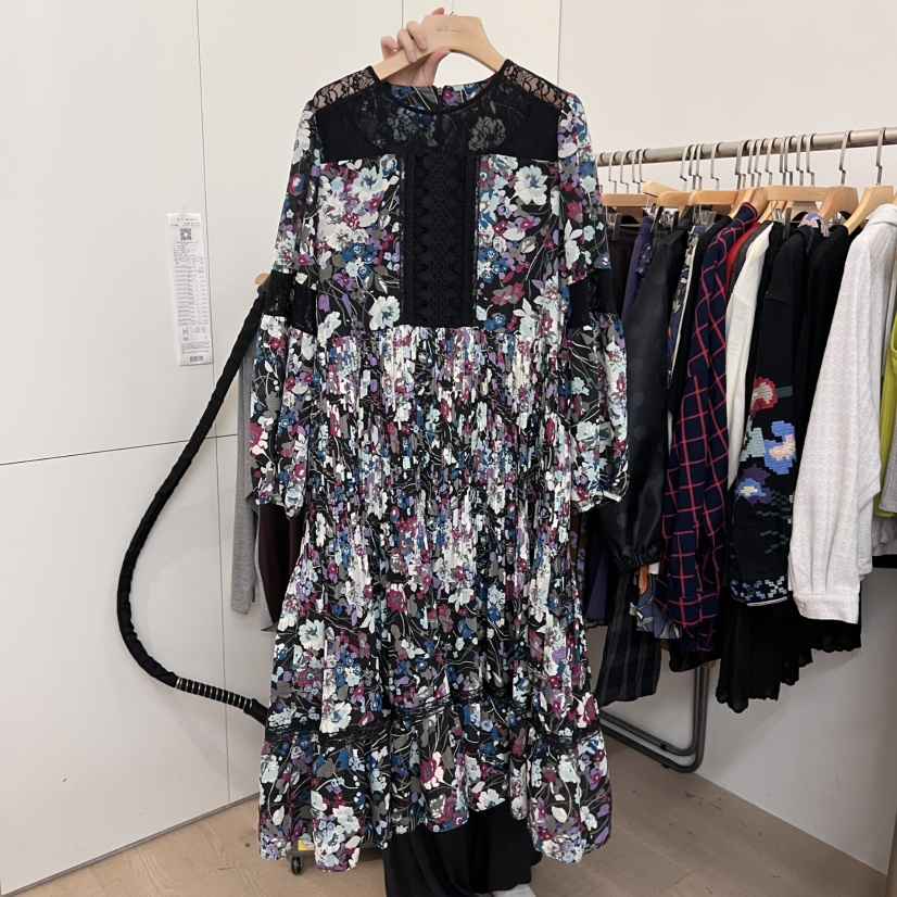 DOHWAJI東大門㊣實拍女士新品推薦人氣休閑25秋冬連衣裙蕾絲褶皺DOHWAJI連衣裙