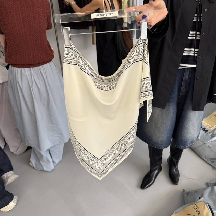 DOUBLE STANDARD/LE SMOKING/MAISONSTAFF東大門㊣實拍女士新品真品圍巾披肩MAISONSTAFF圍巾/披肩