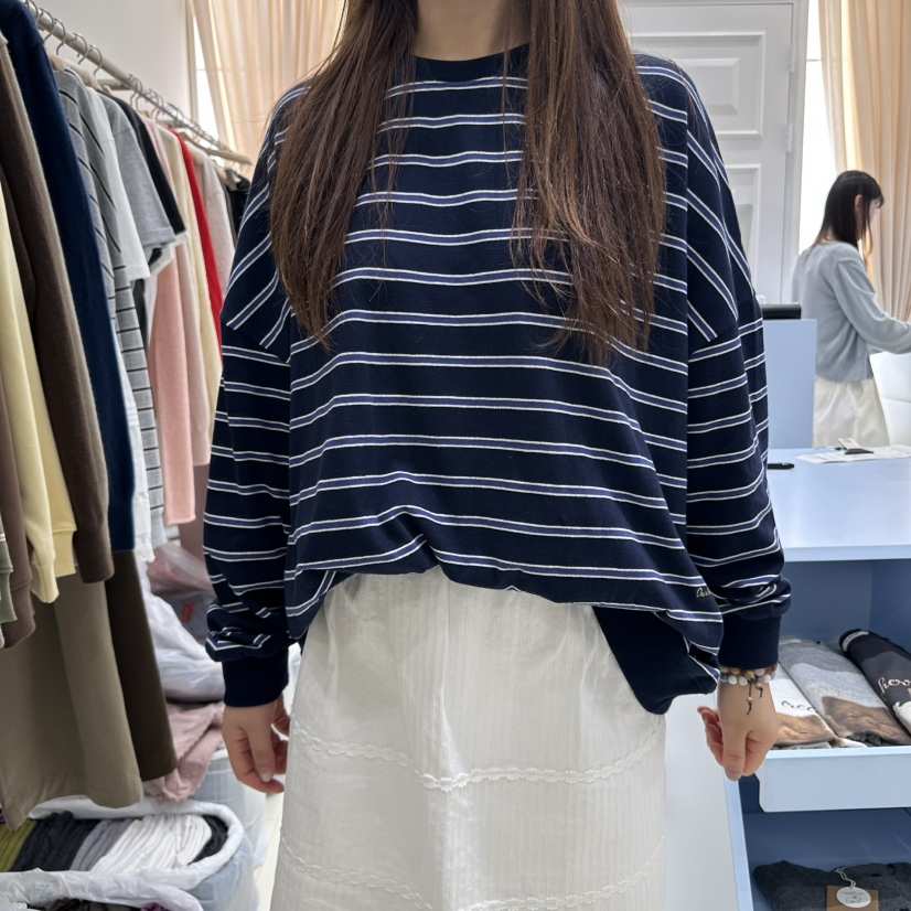 OURMOMENT東大門㊣實拍女裝新品推薦休閑25秋冬時尚長袖T恤OURMOMENT長袖T恤