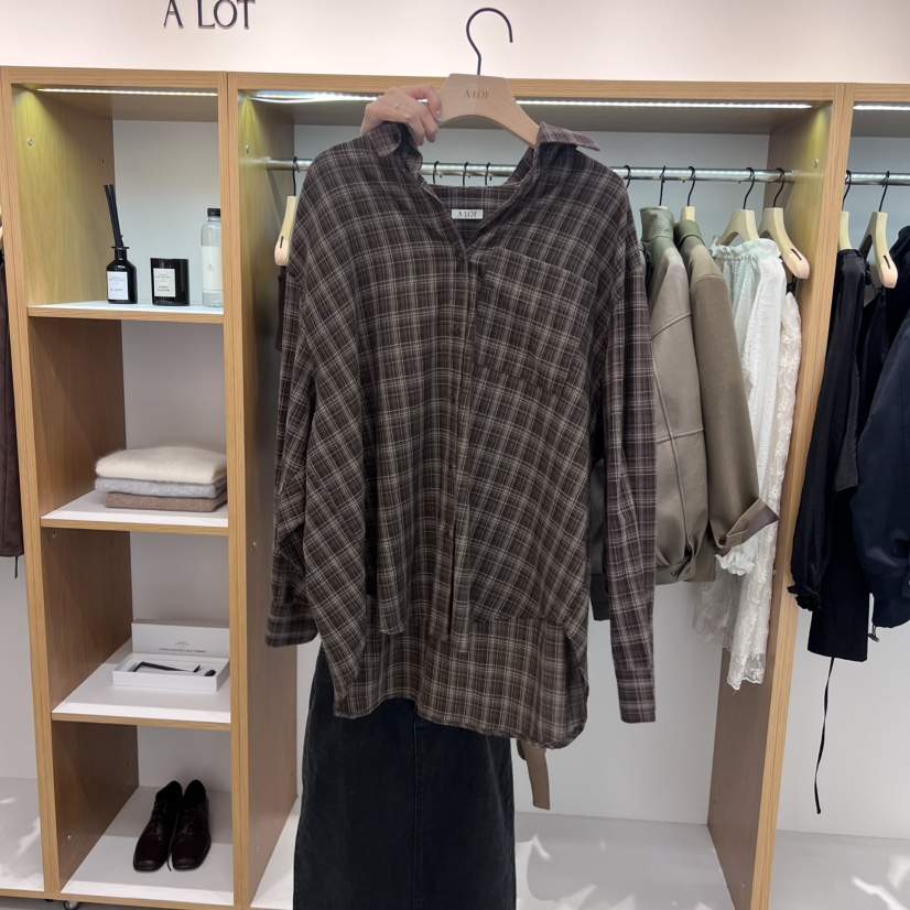 ALOT東大門㊣直郵女裝新品休閑推薦時尚熱賣襯衫蕾絲衫格紋A LOT襯衫/蕾絲衫