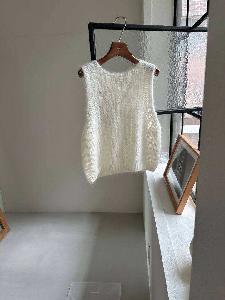 MARE東大門㊣直郵女裝新款推薦時尚休閑真品職業熱賣吊帶背心MARE吊帶/背心