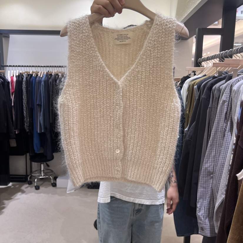 SELF SERVICE東大門㊣實拍女裝新款25秋冬熱賣時尚馬甲馬海毛SELF SERVICE馬甲