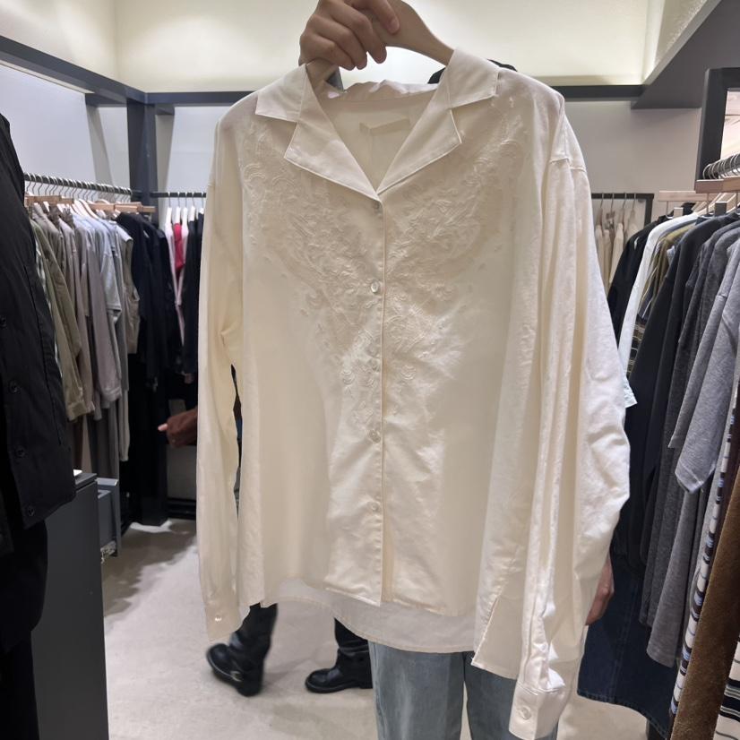 SELF SERVICE東大門㊣直郵女裝新品職業時尚襯衫蕾絲衫刺繡SELF SERVICE襯衫/蕾絲衫