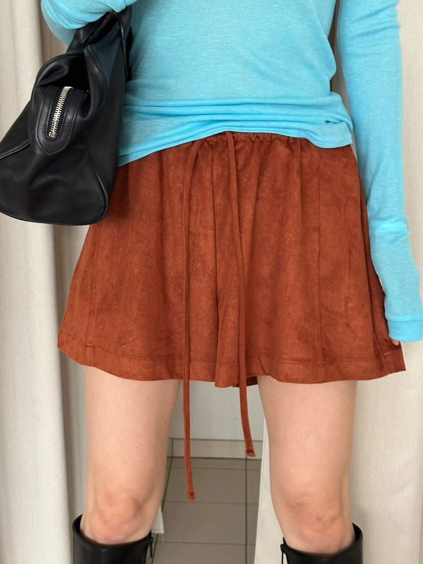 EUM東大門㊣實拍女裝新款推薦熱賣真品職業人氣休閑25秋冬短褲EUM短褲