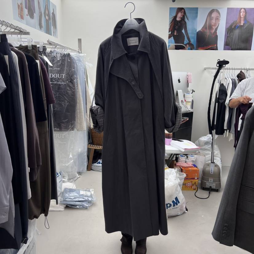 SOLD OUT東大門㊣代購女裝新品真品職業時尚熱賣人氣長款風衣SOLD OUT長款風衣