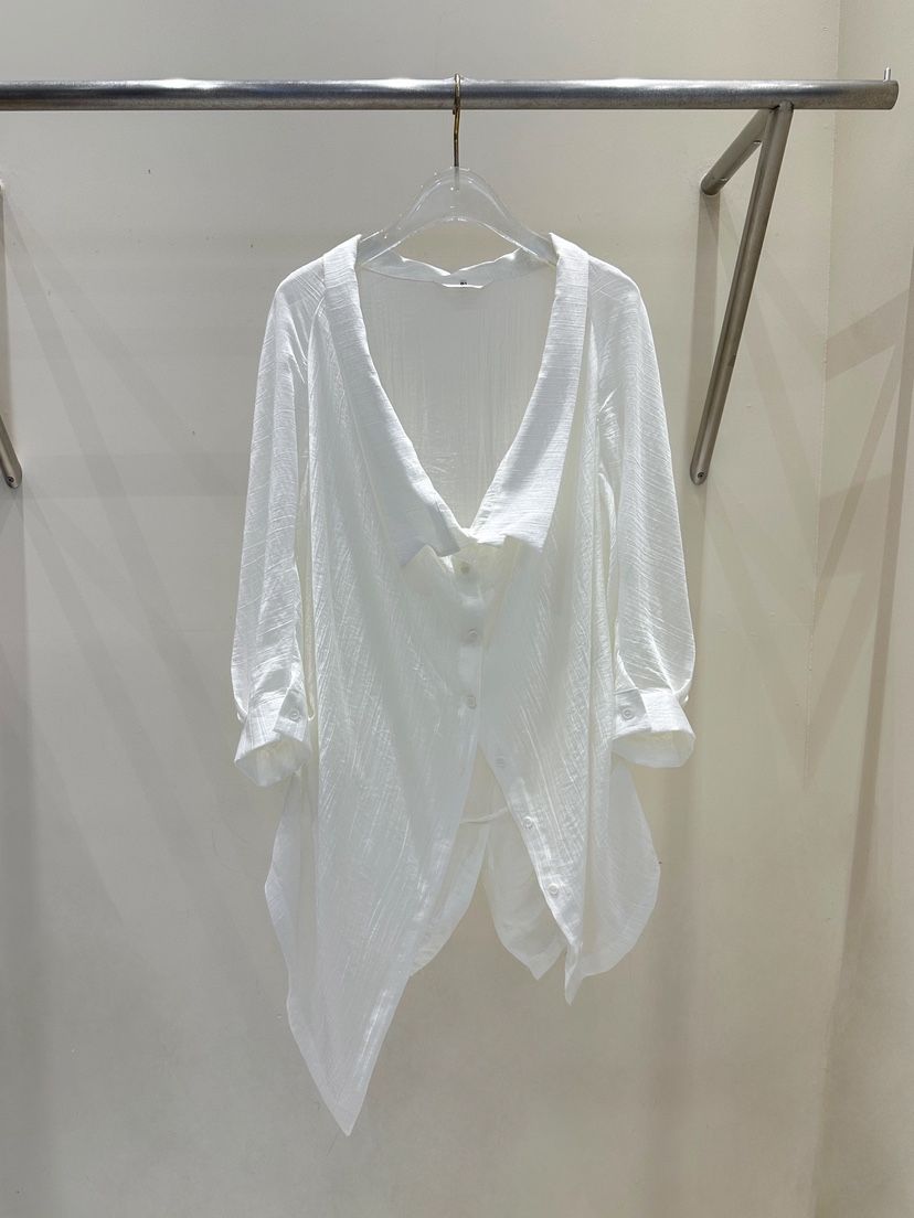 81 MARKET-L韓國代購㊣女士新款真品熱賣推薦時尚襯衫蕾絲衫81 MARKET-L襯衫/蕾絲衫