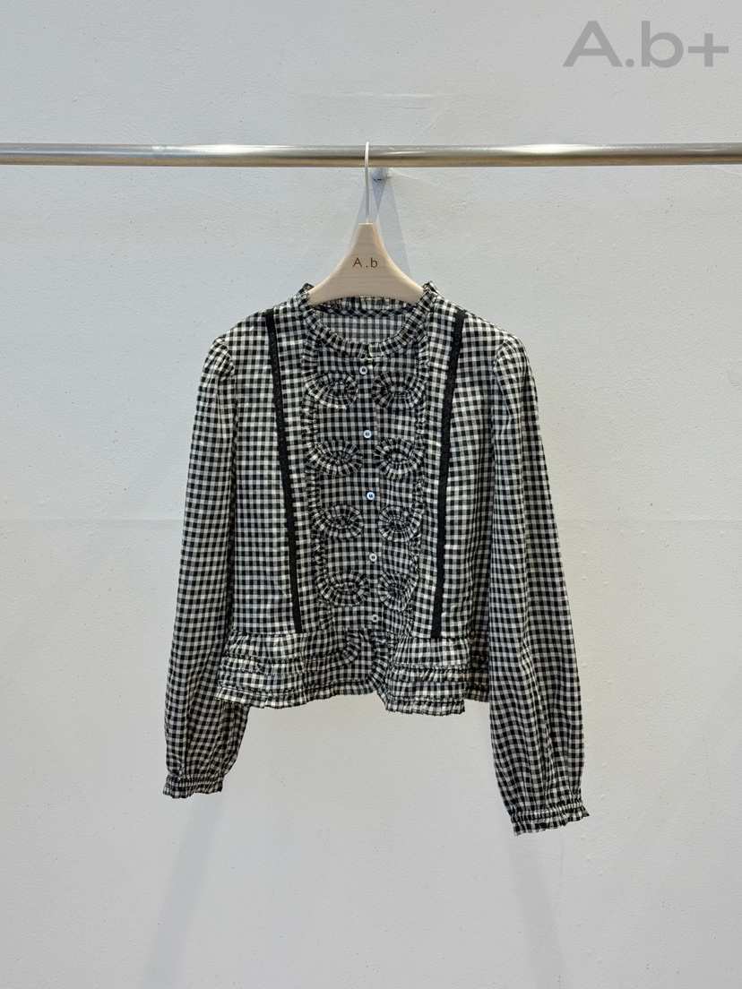 AUTUMN BEIGE PLUS東大門㊣實拍女裝新品熱賣真品襯衫蕾絲衫AUTUMN BEIGE PLUS襯衫/蕾絲衫