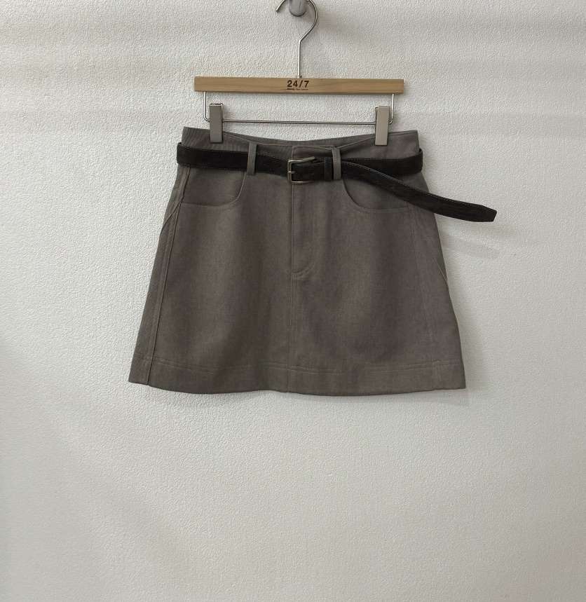 TWENTY FOUR SEVEN24-7東大門㊣實拍女裝新品推薦短裙含腰帶TEWNTY FOUR SEVEN24-7短裙