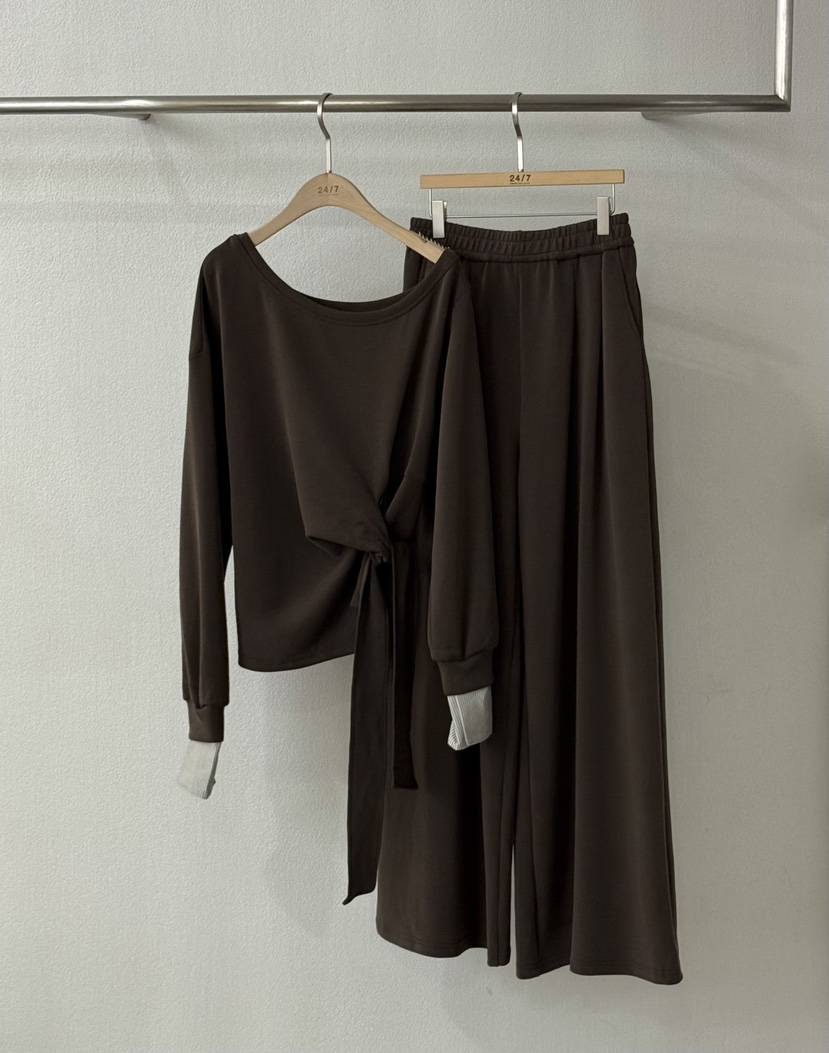TWENTY FOUR SEVEN24-7東大門㊣代購女士新品真品套裝兩件套TEWNTY FOUR SEVEN24-7套裝