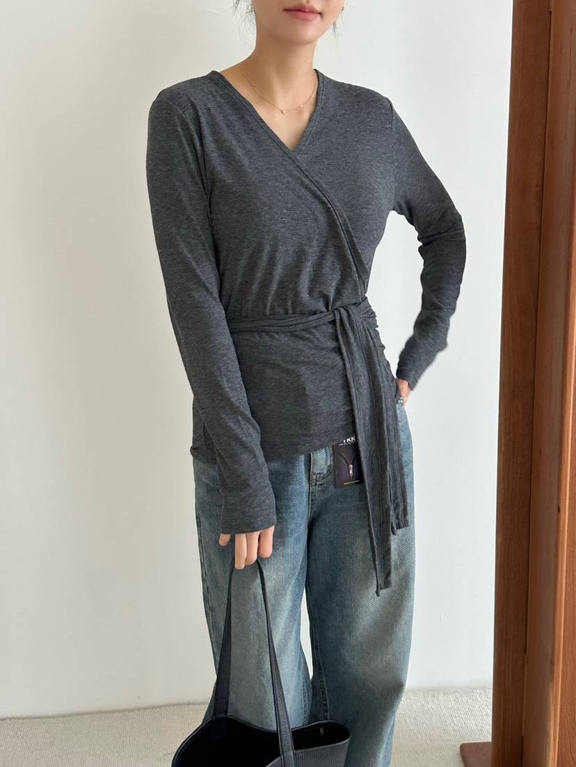 LE VASE韓國直郵㊣女裝新品真品熱賣推薦25秋冬時尚長袖T恤LE VASE長袖T恤