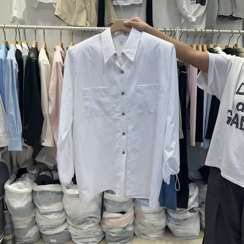 Q C東大門㊣代購女士新品時尚熱賣25秋冬人氣職業襯衫蕾絲衫Republlc of qc襯衫/蕾絲衫