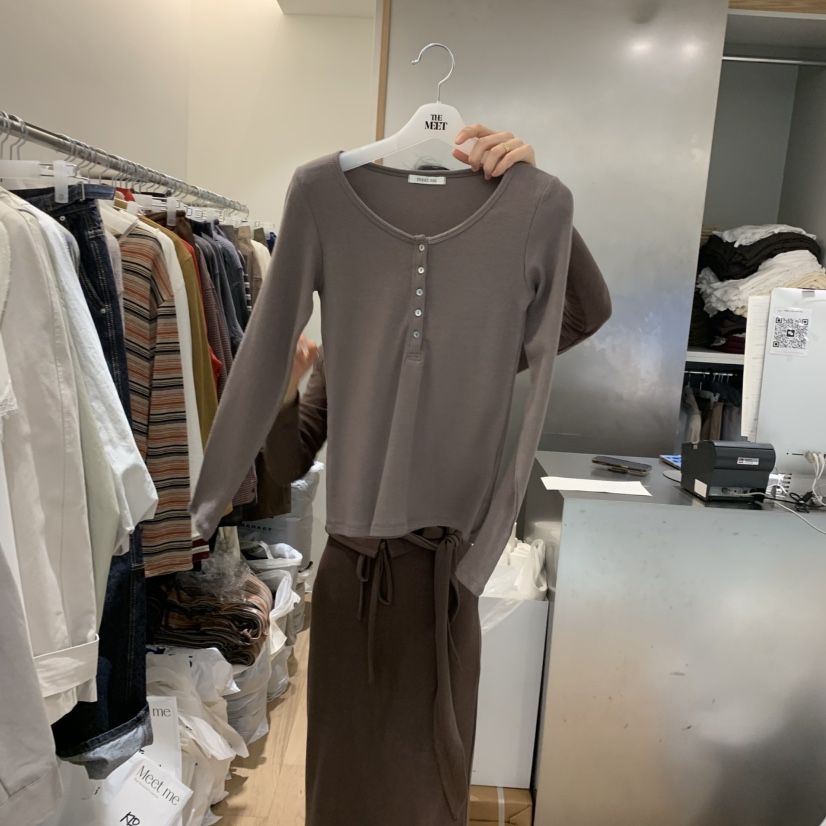 MEET ME韓國直郵㊣女裝新款人氣休閑時尚推薦熱賣職業長袖T恤MEET ME長袖T恤