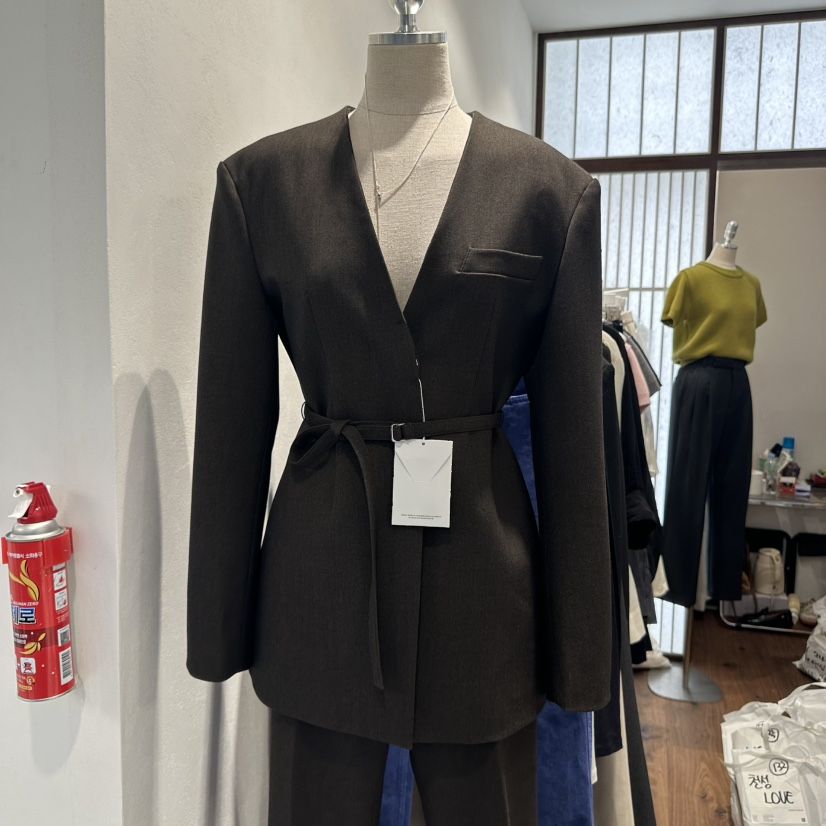UNDERSTANDING東大門㊣代購女士新品休閑夾克含腰帶V領修身UNDERSTANDING夾克