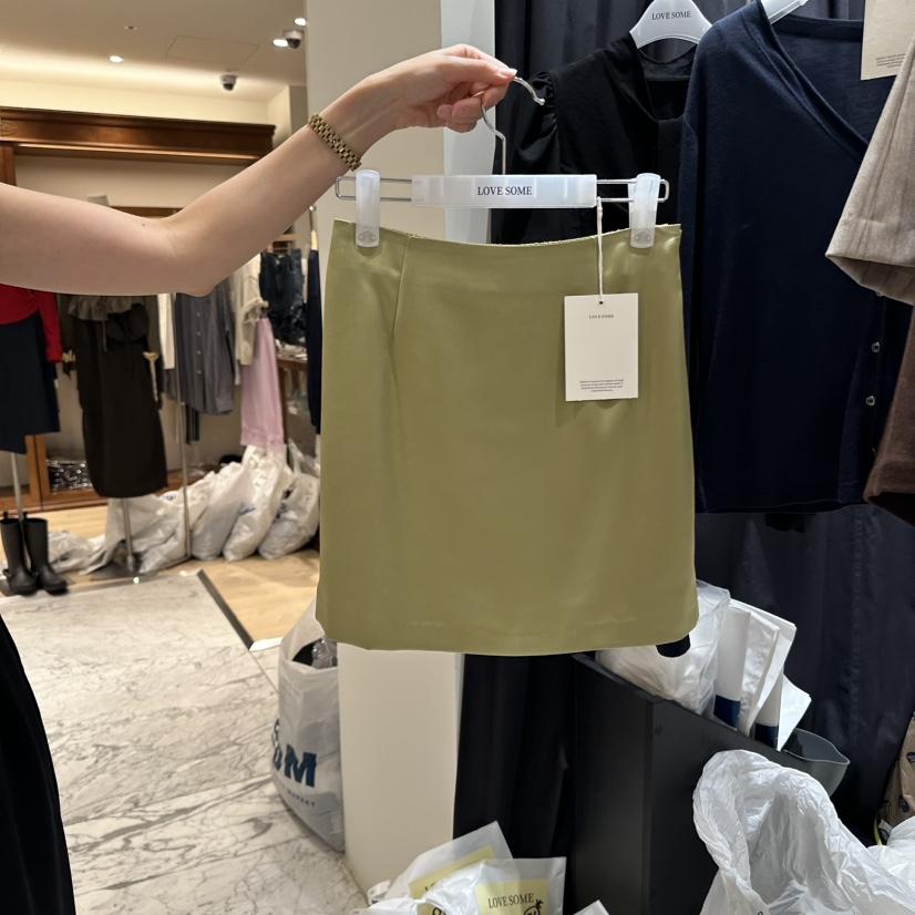 LOVE SOME東大門㊣實拍女士新品熱賣休閑推薦時尚短裙緞面LOVE SOME短裙