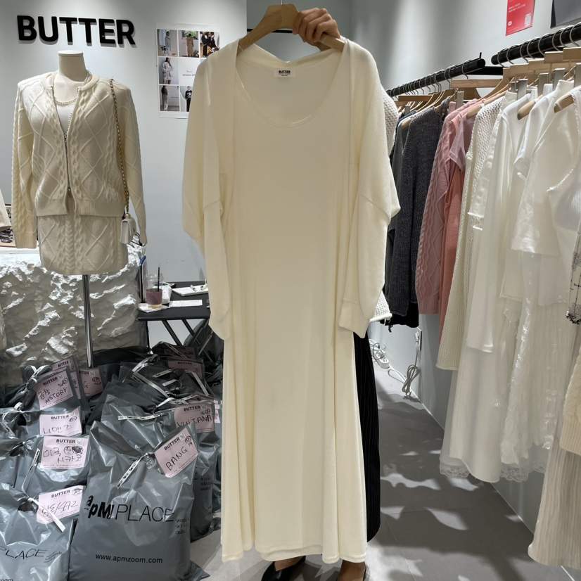 BUTTER-P韓國代購㊣女裝新品休閑人氣熱賣真品時尚套裝套裝BUTTER-P套裝