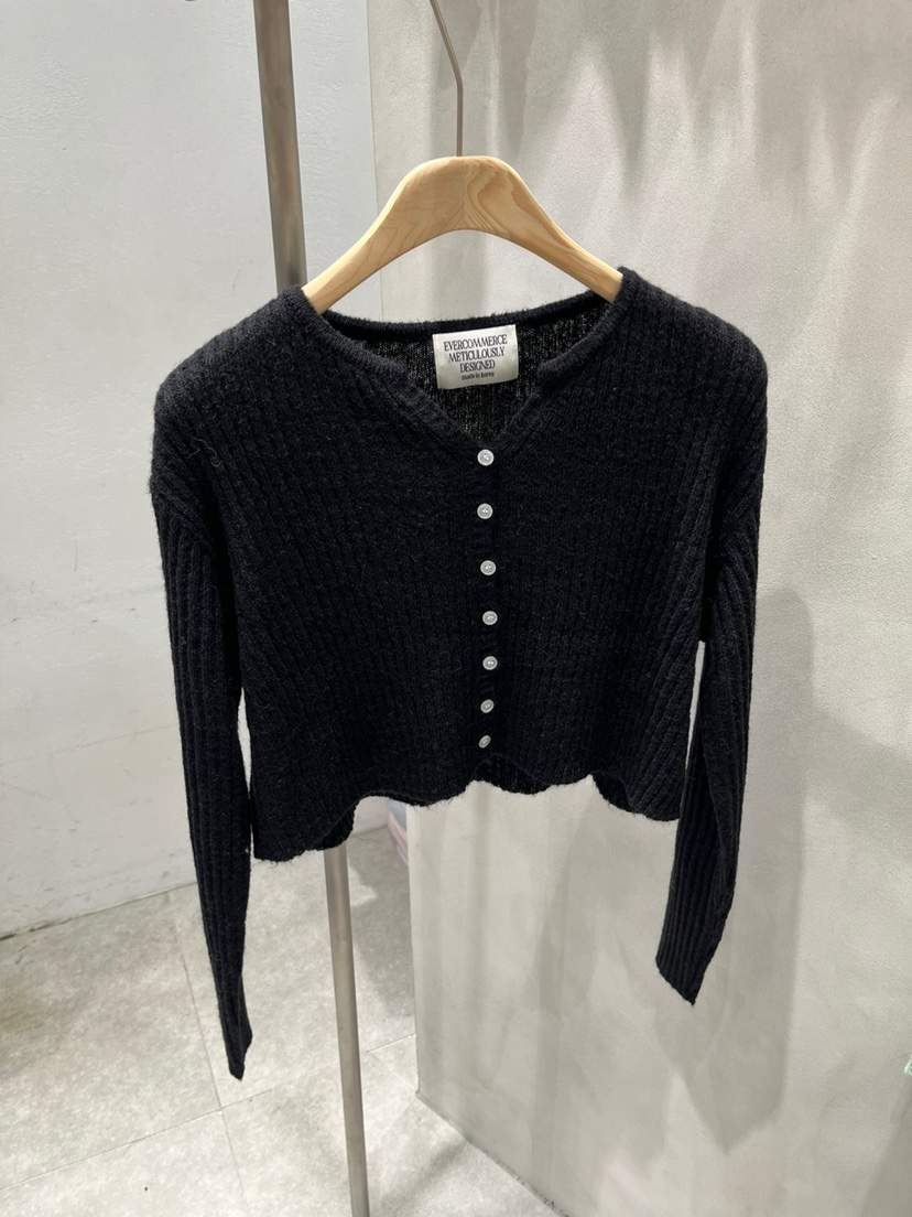 EVERCOMMERCE METICULOUSLY DESIGNED韓國代購㊣女士新品時尚針織衫EVERCOMMERCE針織衫