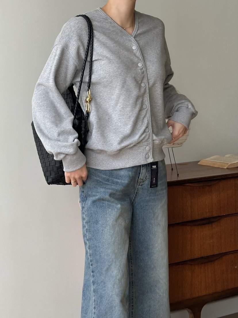 LE VASE韓國代購㊣女裝新款人氣真品職業推薦熱賣25秋冬衛衣LE VASE衛衣