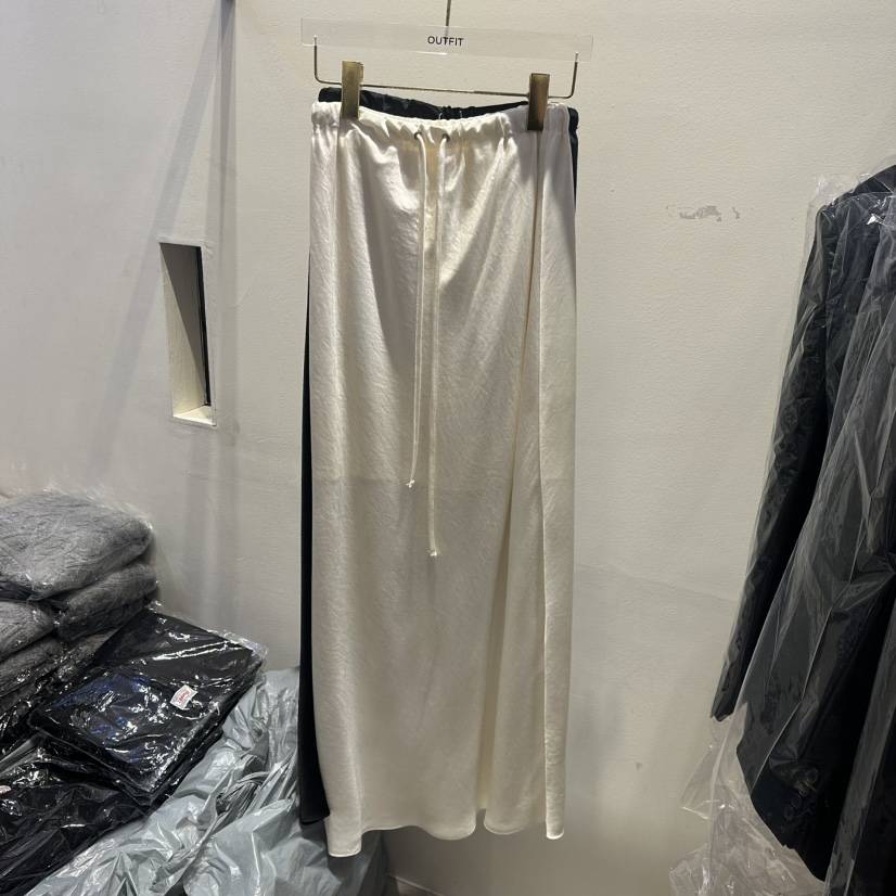 OUTFIT東大門㊣實拍女裝新款人氣休閑真品職業熱賣25秋冬長裙OUTFIT長裙