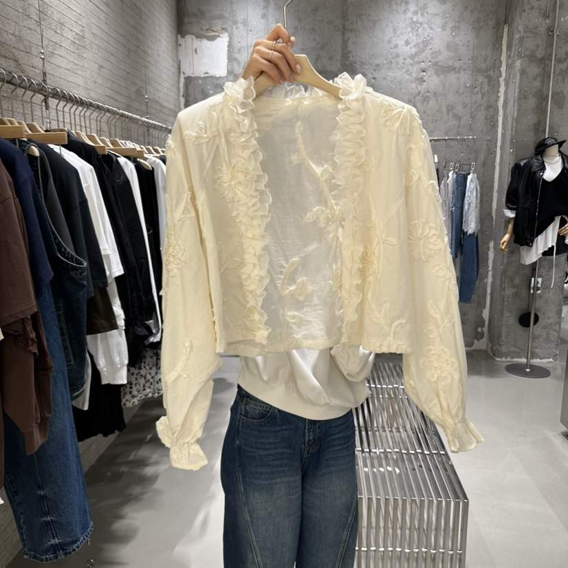 JUNI韓國代購㊣女裝新品職業休閑真品時尚人氣襯衫蕾絲衫寬松my juni襯衫/蕾絲衫