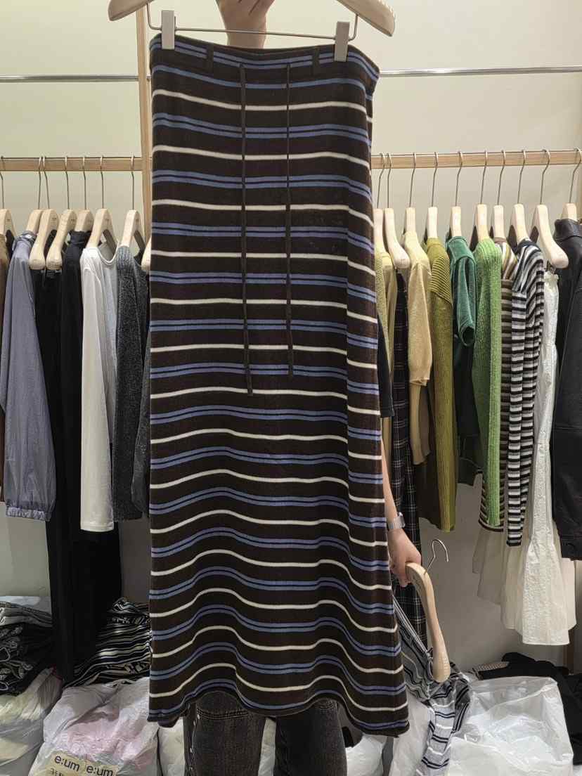 EUM東大門㊣代購女裝新品時尚職業休閑熱賣人氣推薦真品長裙EUM長裙