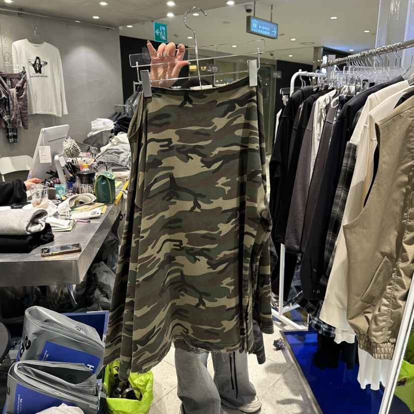 HERTZ-P韓國直郵㊣女士新品職業推薦人氣熱賣休閑長袖T恤迷彩HERTZ-P長袖T恤