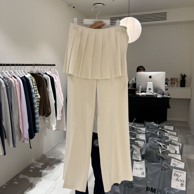 LOW MOMENT東大門㊣直郵女裝新品推薦休閑熱賣人氣套裝兩件套LOW MOMENT套裝