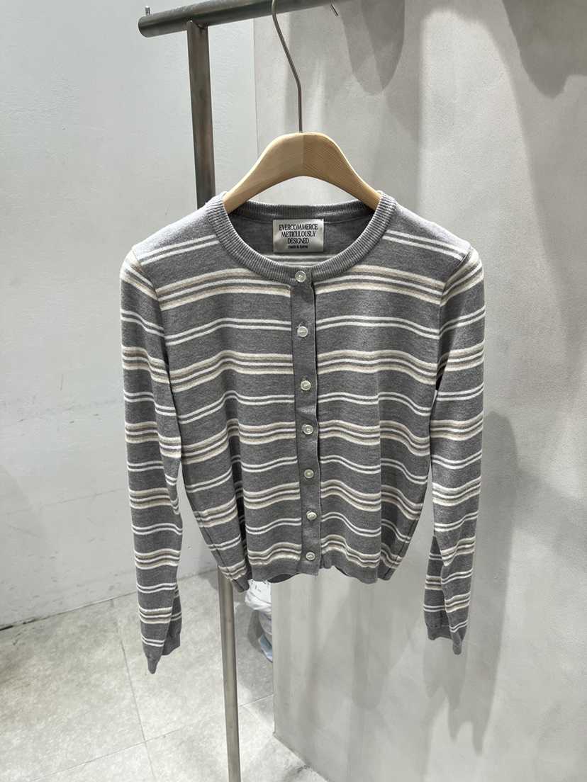 EVERCOMMERCE METICULOUSLY DESIGNED東大門㊣代購女裝新品真品針織衫EVERCOMMERCE針織衫