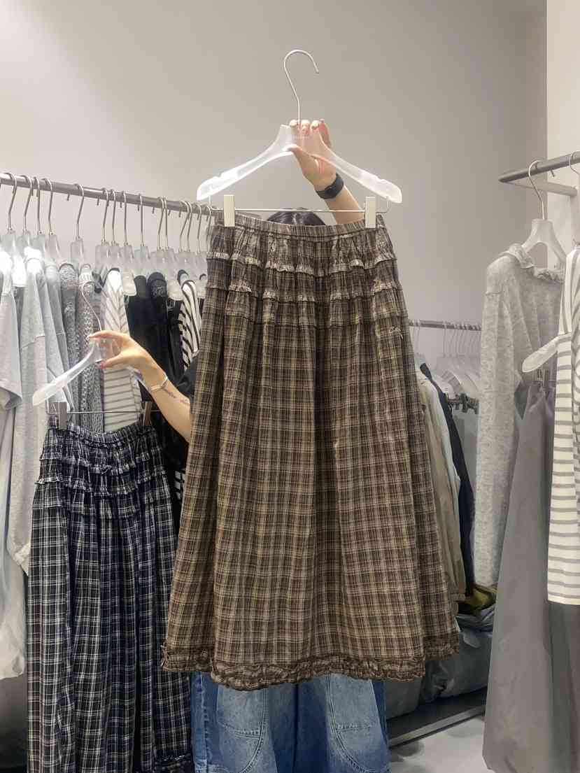 LOOKK東大門㊣直郵女士新品25秋冬時尚熱賣休閑長裙荷葉邊格紋LOOKK長裙