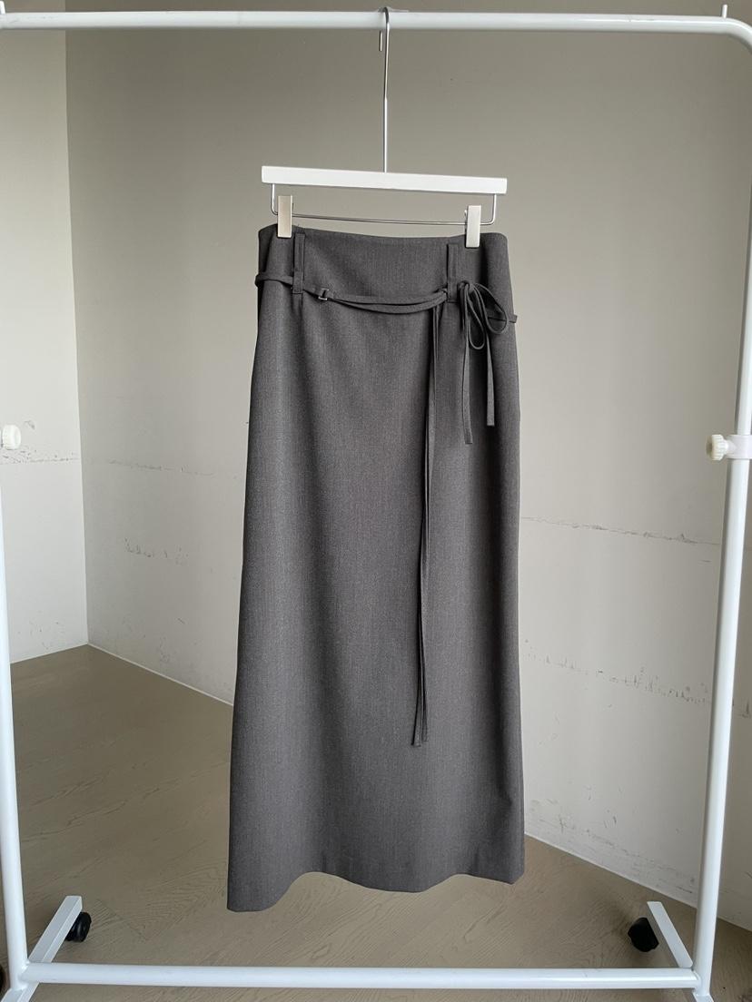 URBANE cloth韓國直郵㊣女裝新品真品熱賣時尚推薦長裙含腰帶URBANE cloth長裙