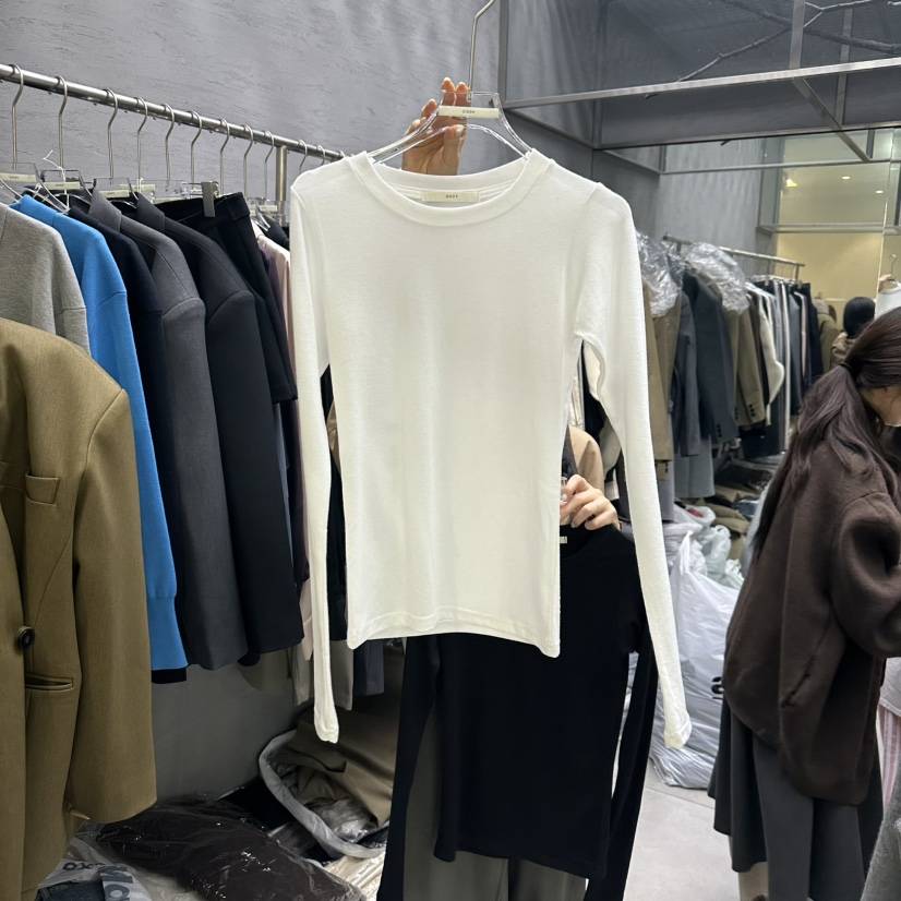 UOOV東大門㊣實拍女裝新品25秋冬時尚休閑職業人氣真品長袖T恤UOOV長袖T恤