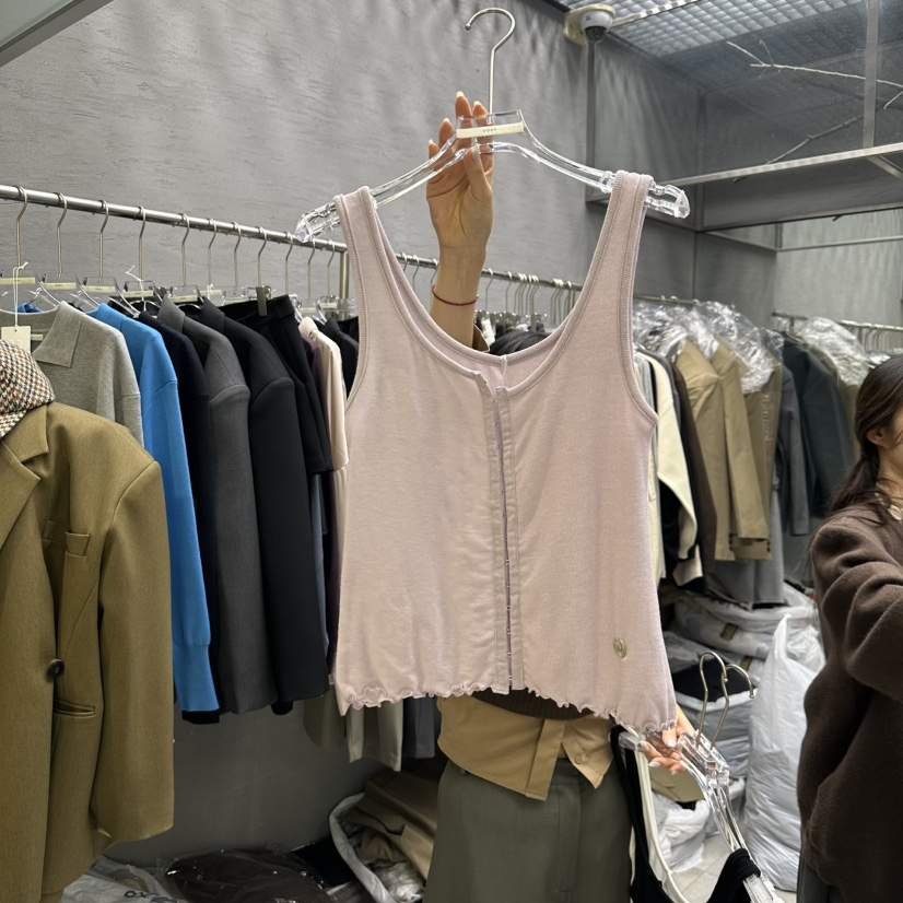 UOOV東大門㊣直郵女裝新品25秋冬休閑職業推薦真品吊帶背心UOOV吊帶/背心