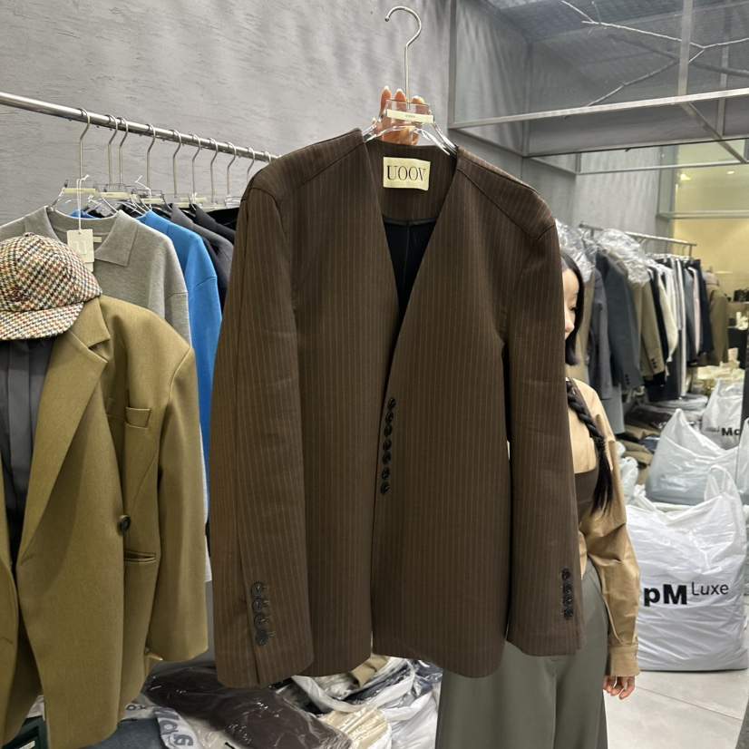 UOOV東大門㊣代購女士新品人氣職業熱賣25秋冬夾克不含吊帶UOOV夾克