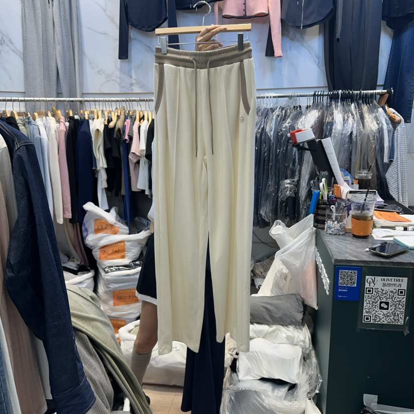 OLIVE TrEE東大門㊣直郵女士新品熱賣休閑推薦時尚25秋冬休閑褲OLIVE TrEE休閑褲