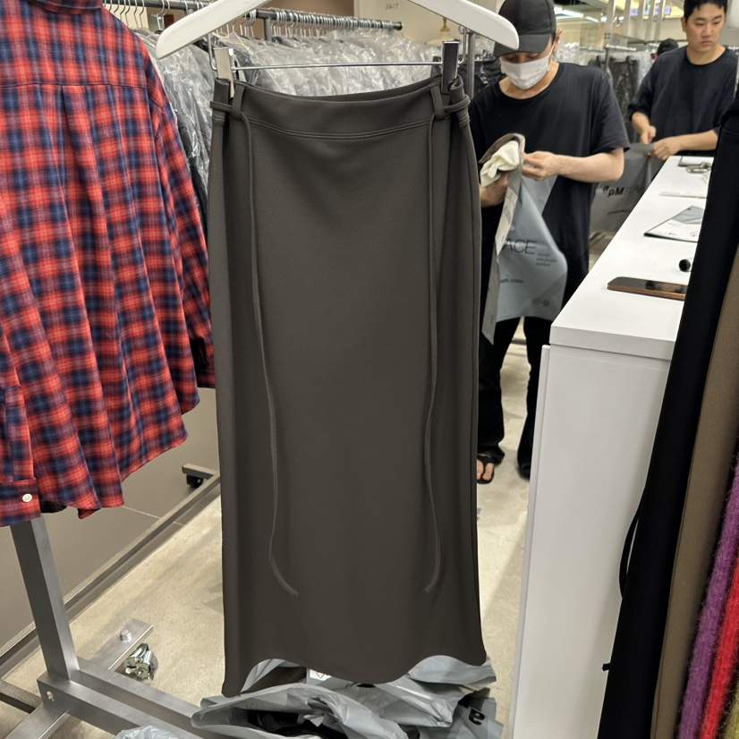 HELVETICA韓國直郵㊣女裝新品職業推薦25秋冬休閑長裙含腰繩HELVETICA長裙