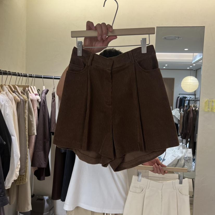 W AND J東大門㊣直郵女士新品真品職業推薦熱賣25秋冬短褲W AND J短褲