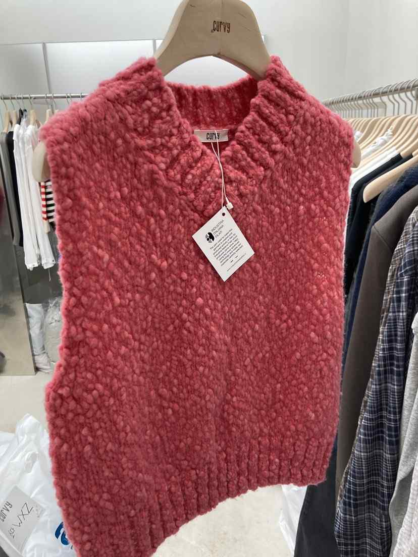 CURVY東大門㊣直郵女裝新品時尚真品人氣推薦熱賣吊帶背心羊毛CURVY吊帶/背心