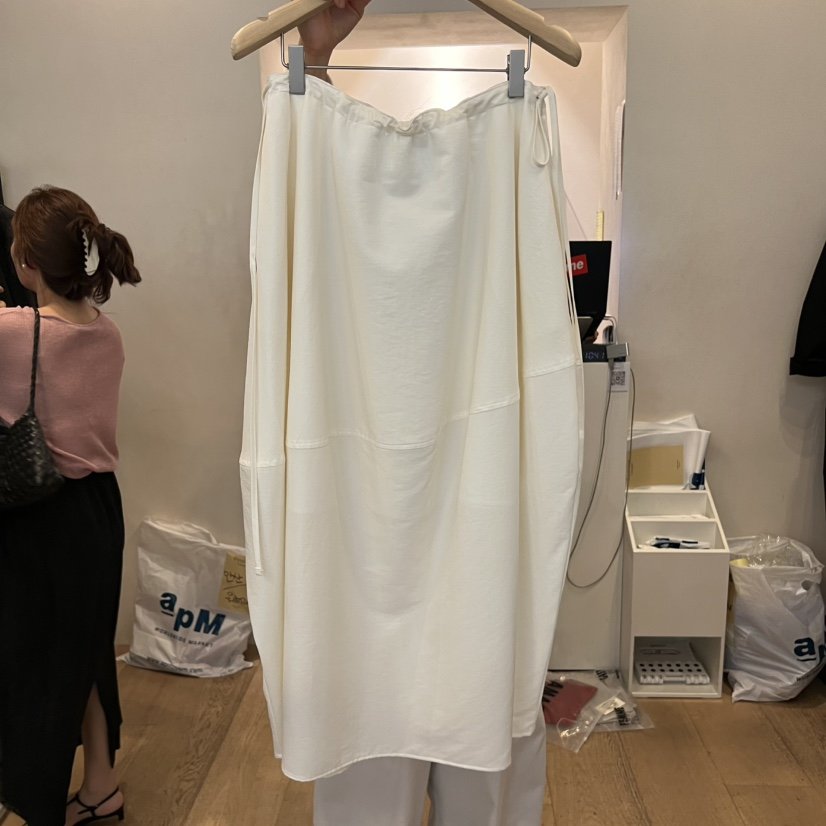 LA MAGIE FEMME東大門㊣實拍女士新款職業25秋冬半身裙中短裙Lamagie Femme半身裙/中短裙
